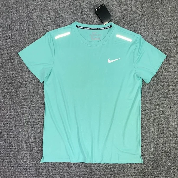  Nike Suit -1