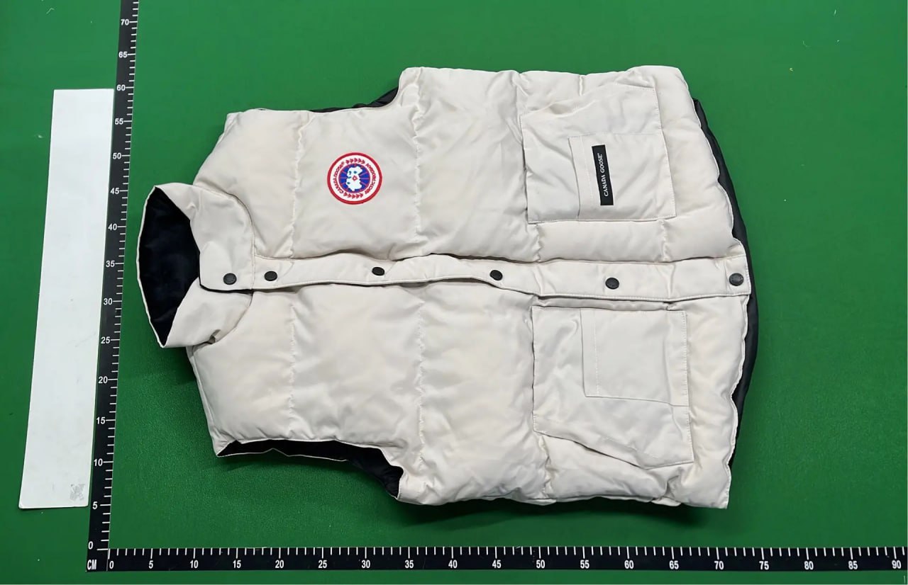 Canada Goose vest -2