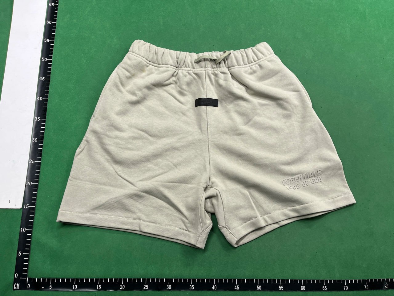 ESSENTIALS SHORTS -3