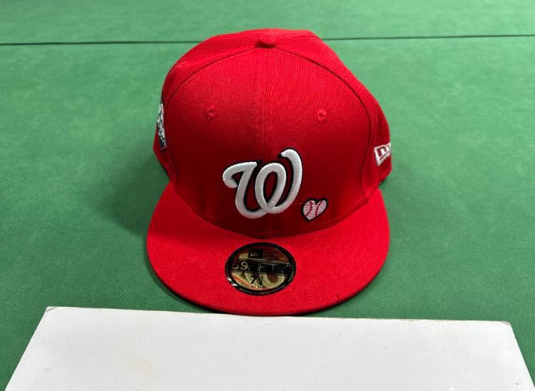  Baseball cap  -4