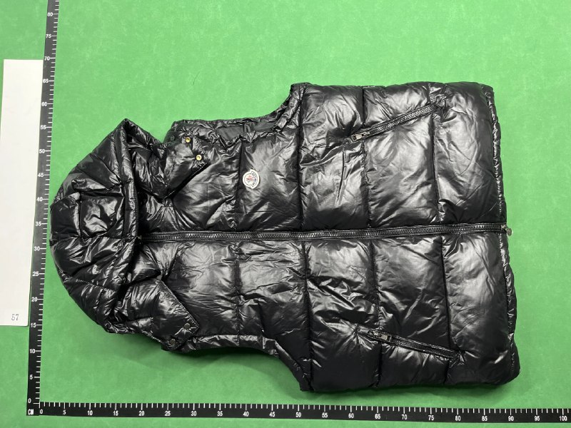  Moncler Down Jacket  Vest （35+） -4