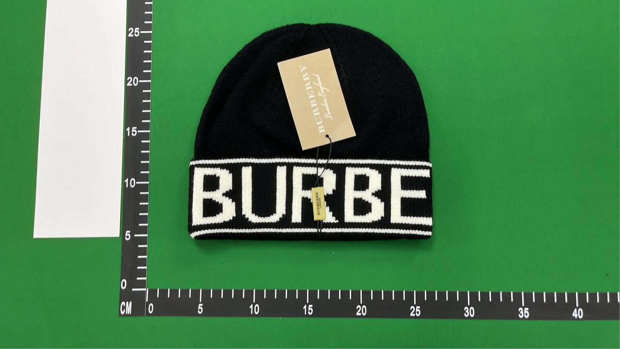 Burberry knitted hat caps -4