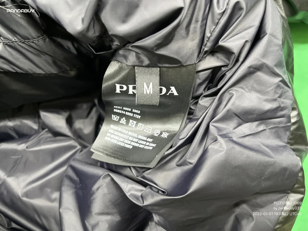 PRADA Down Jackets & PRADA  Jackets   (40 styles) -4