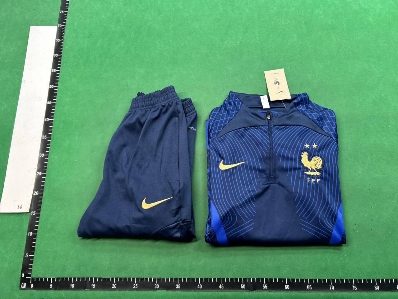Football training suits  -4