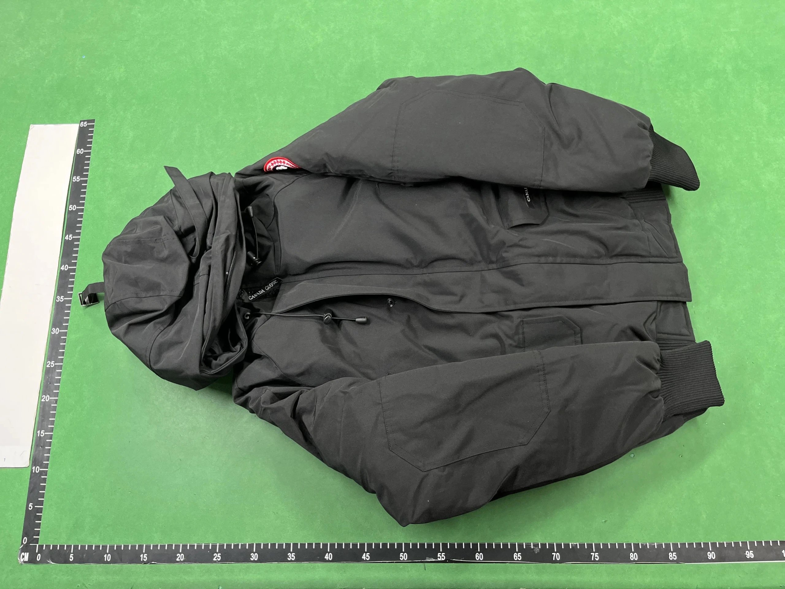 CANADA GOOSE down jacket -4