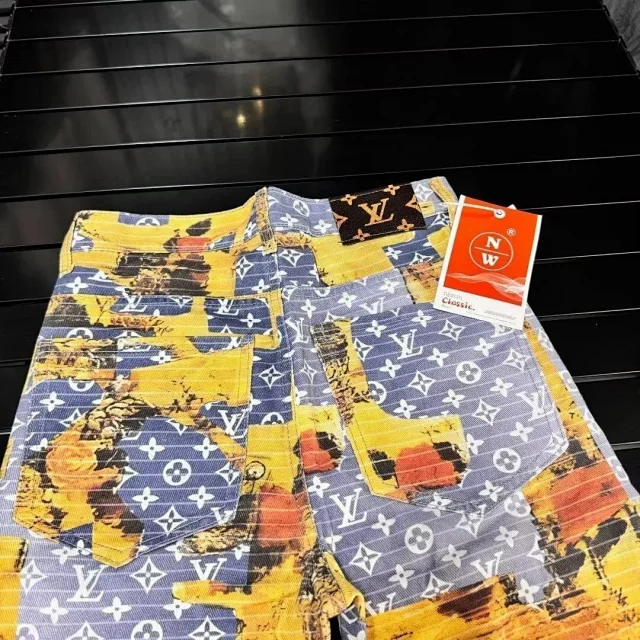 LV Jeans