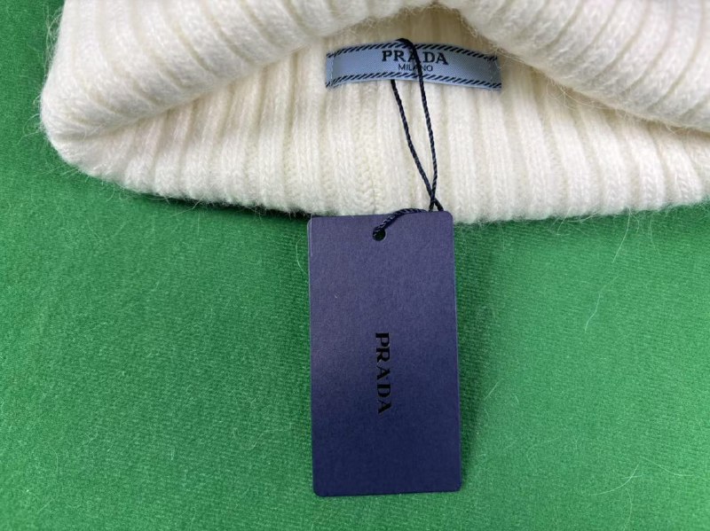 Prada hat -4