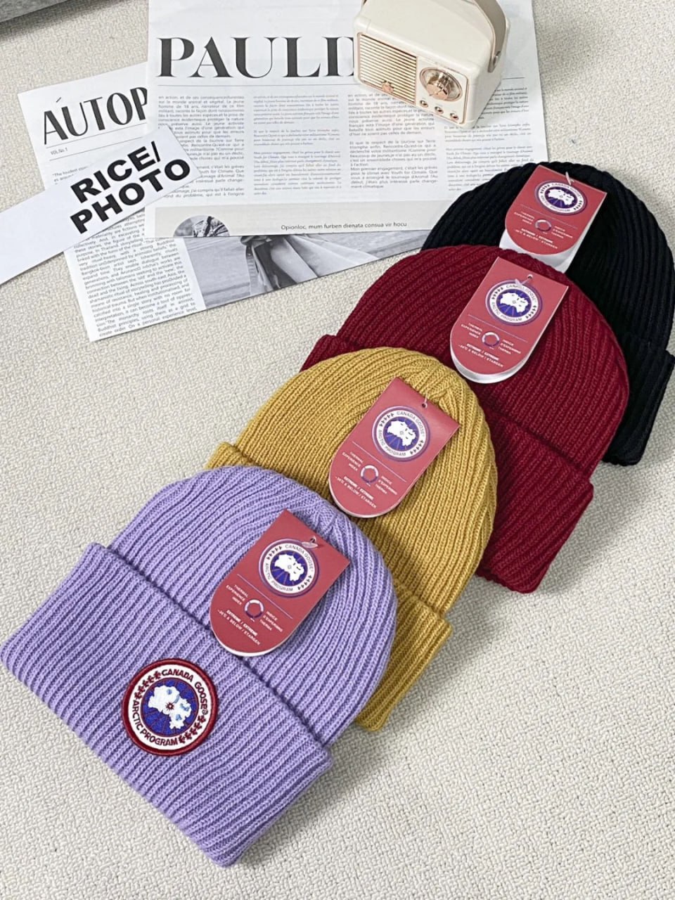 canada goose knitted warm hatLacoste cap -4