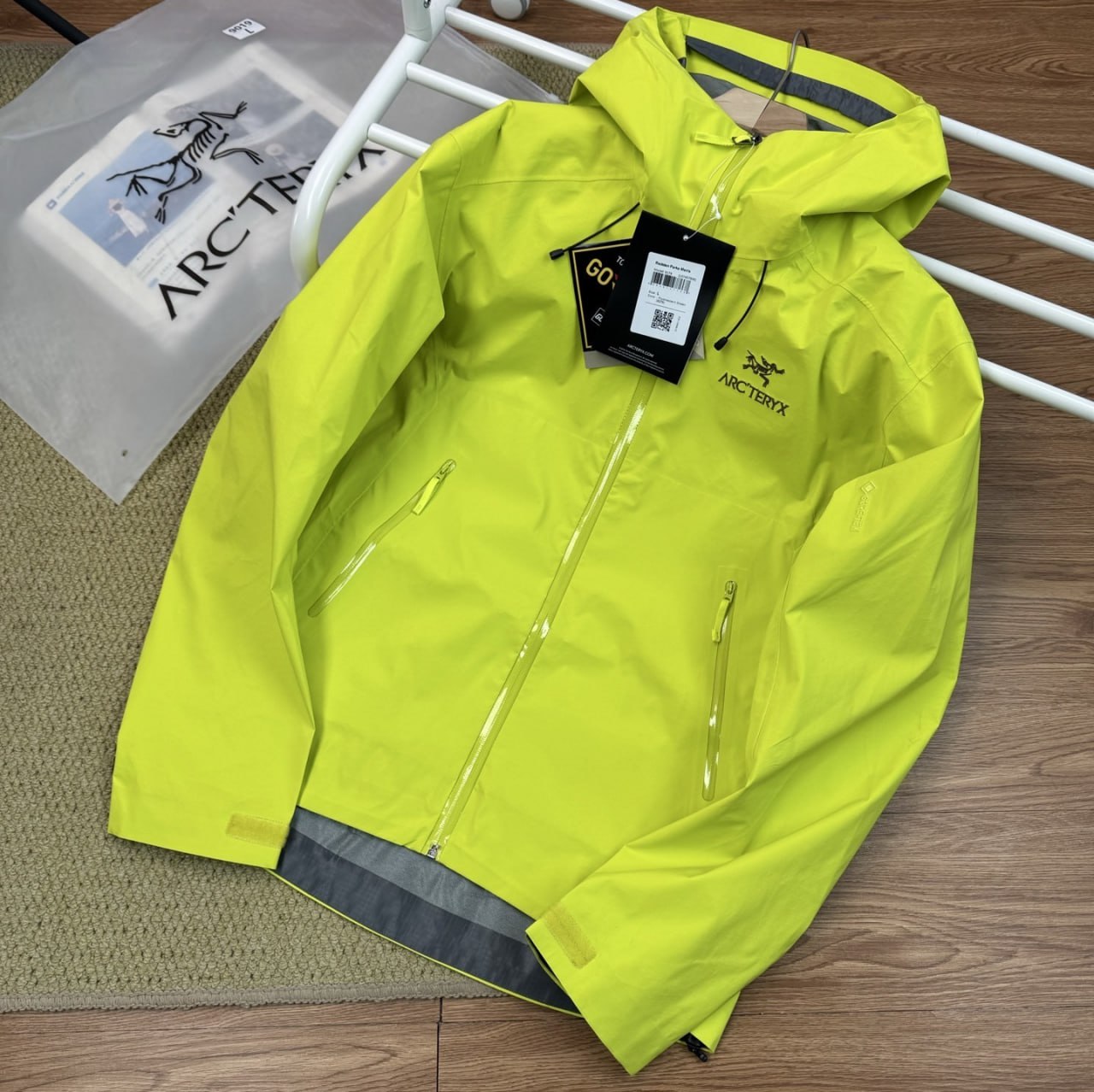 ARC’TERYX Jacket  -3