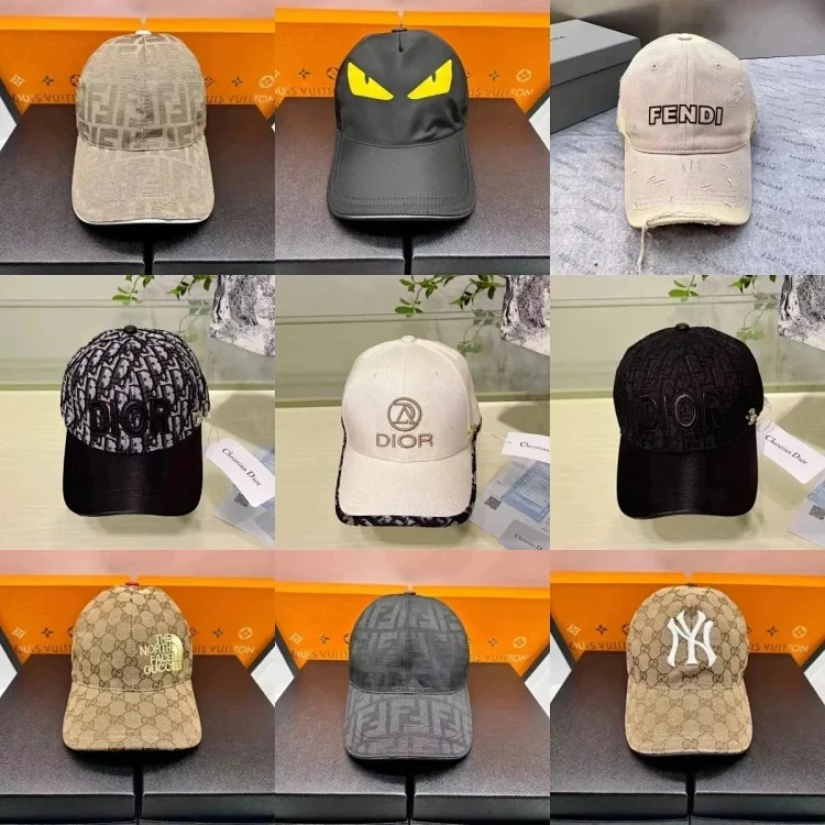 Fendi cap  (39 CP) 