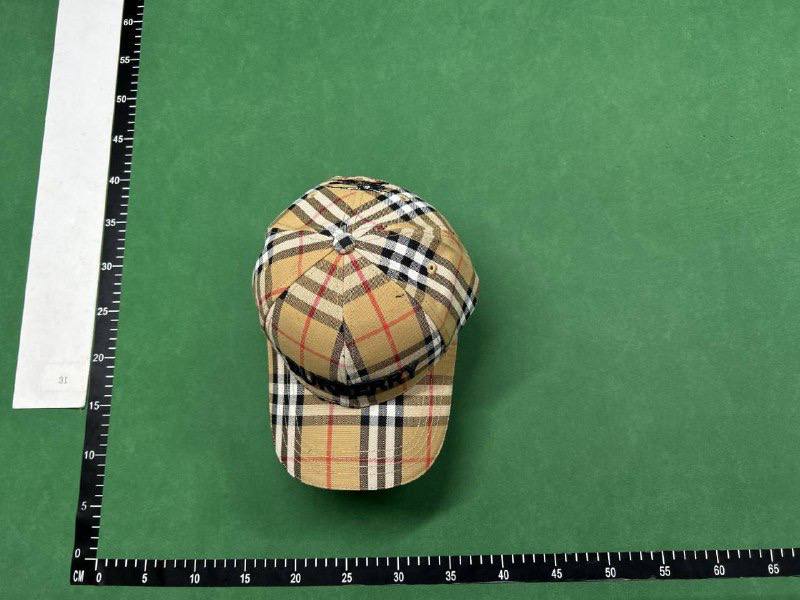  Gucci Burberry Hat   -4