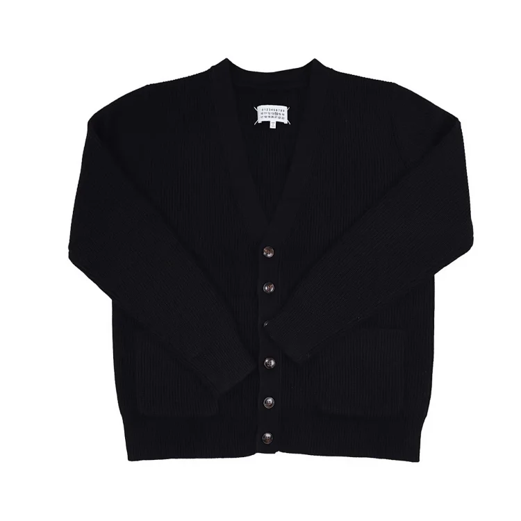 Women's Black Ribbed Knit Card