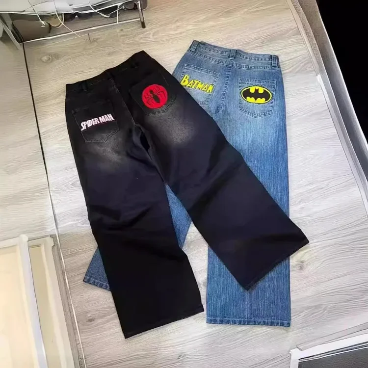 GRAPHIC JEANS