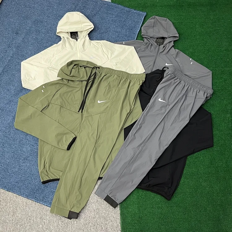 Nike Windrunner Jacket/Pants S