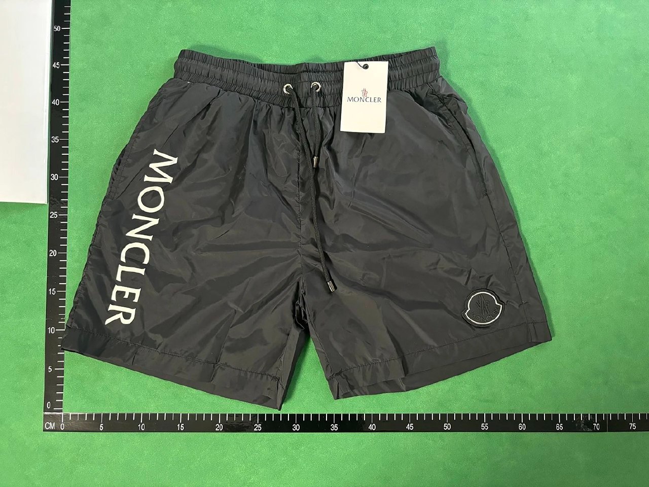 Moncler shorts -3