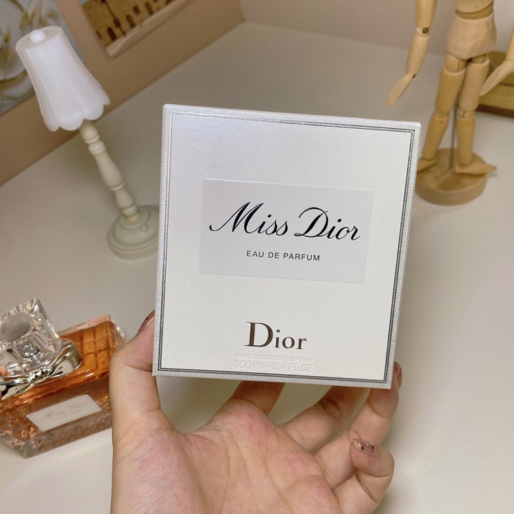 Dior Blooming Sweetheart EDP -3