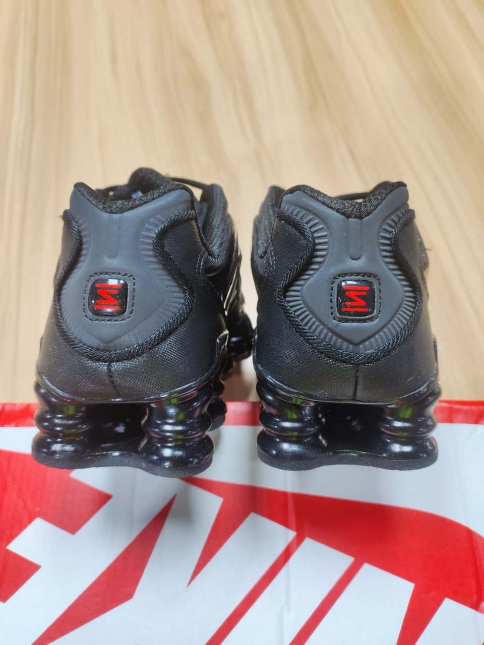 Nike -4