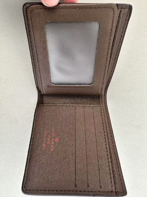  Cartera Louis Vuitton -4