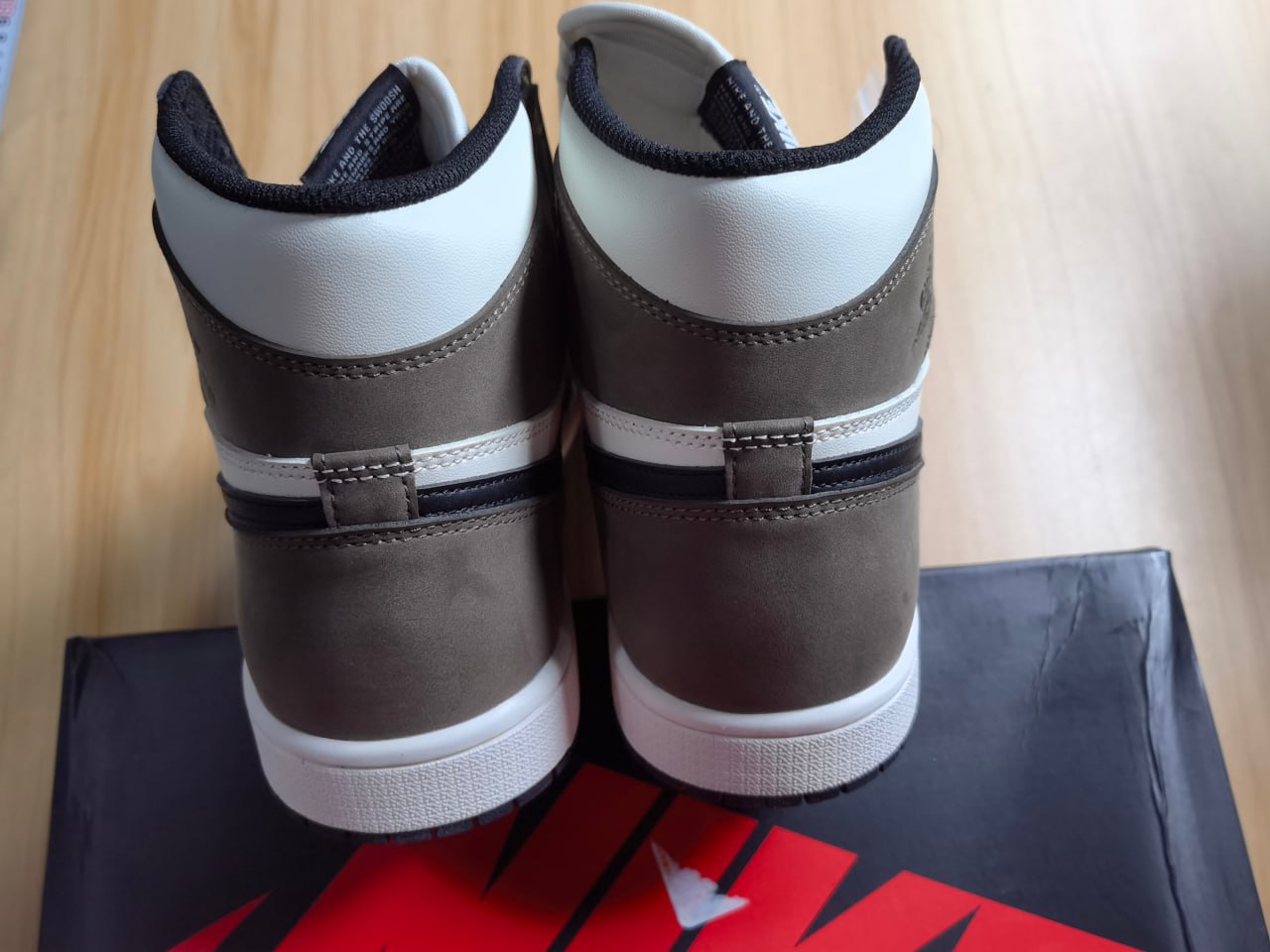 Air Jordan 1 High -4