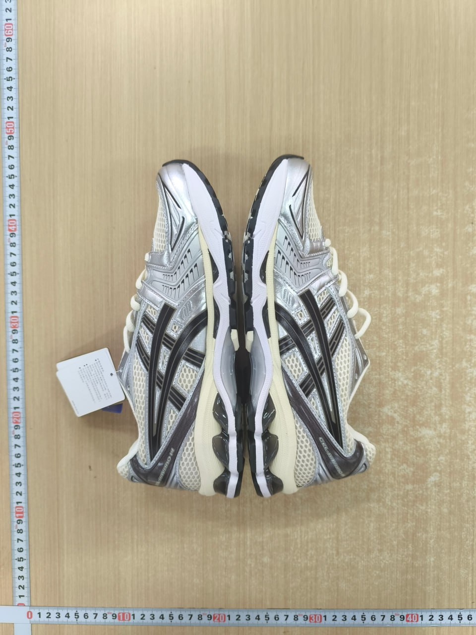  asics  -2