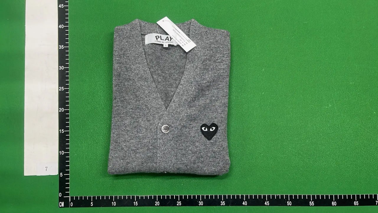 Play Sweater -4