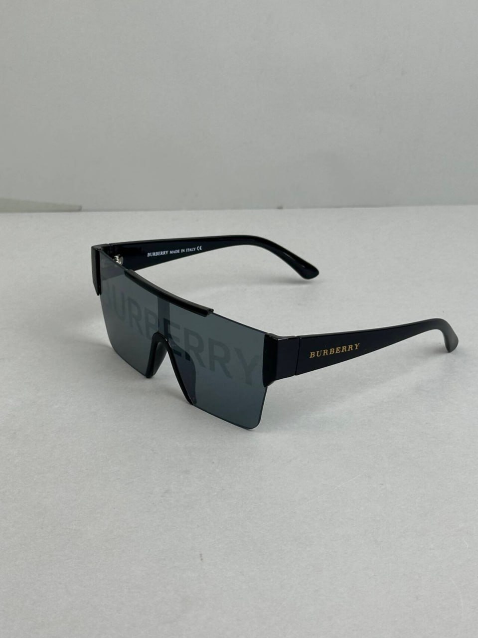Burberry sunglasses -2