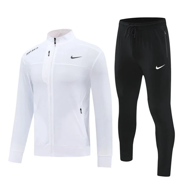 Nike Tracksuit -3