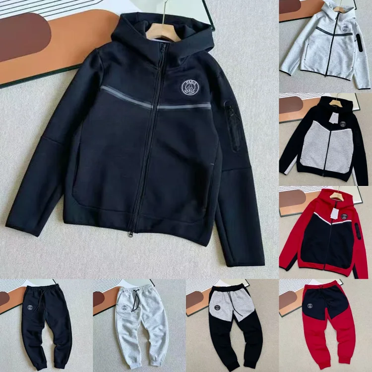 Nike Tech Fleece