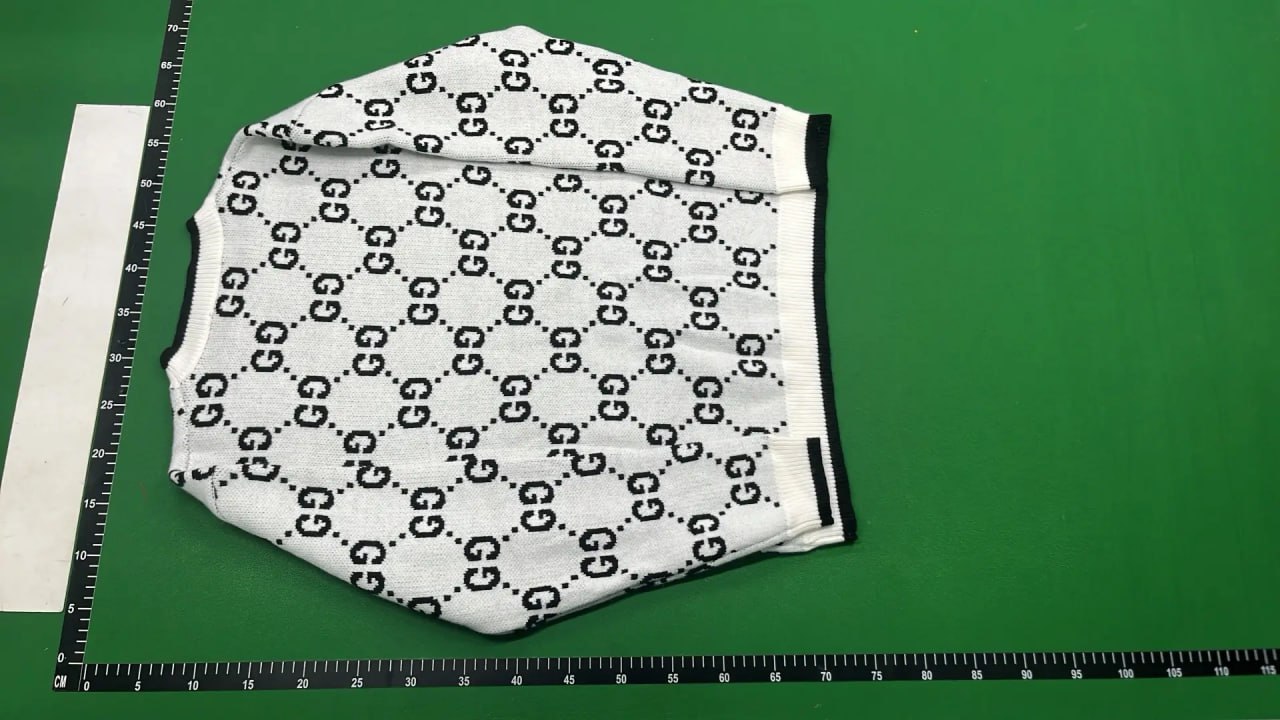 Gucci  sweater -3