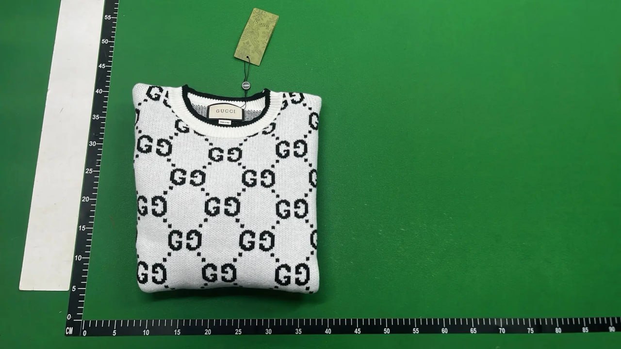 Gucci  sweater -4