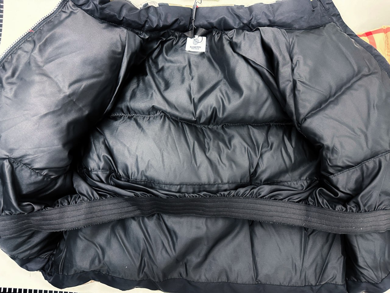 Burberry Vintage  Puffer Jacket -4