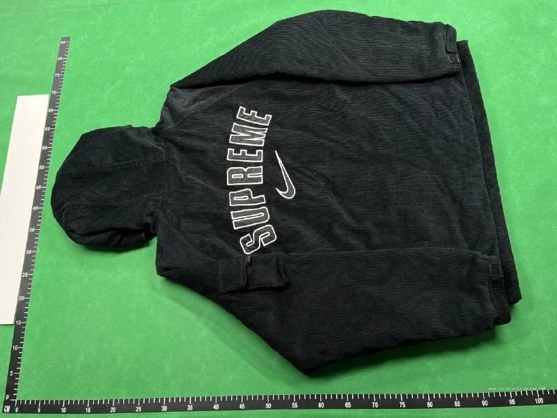  Supreme Jacket -3