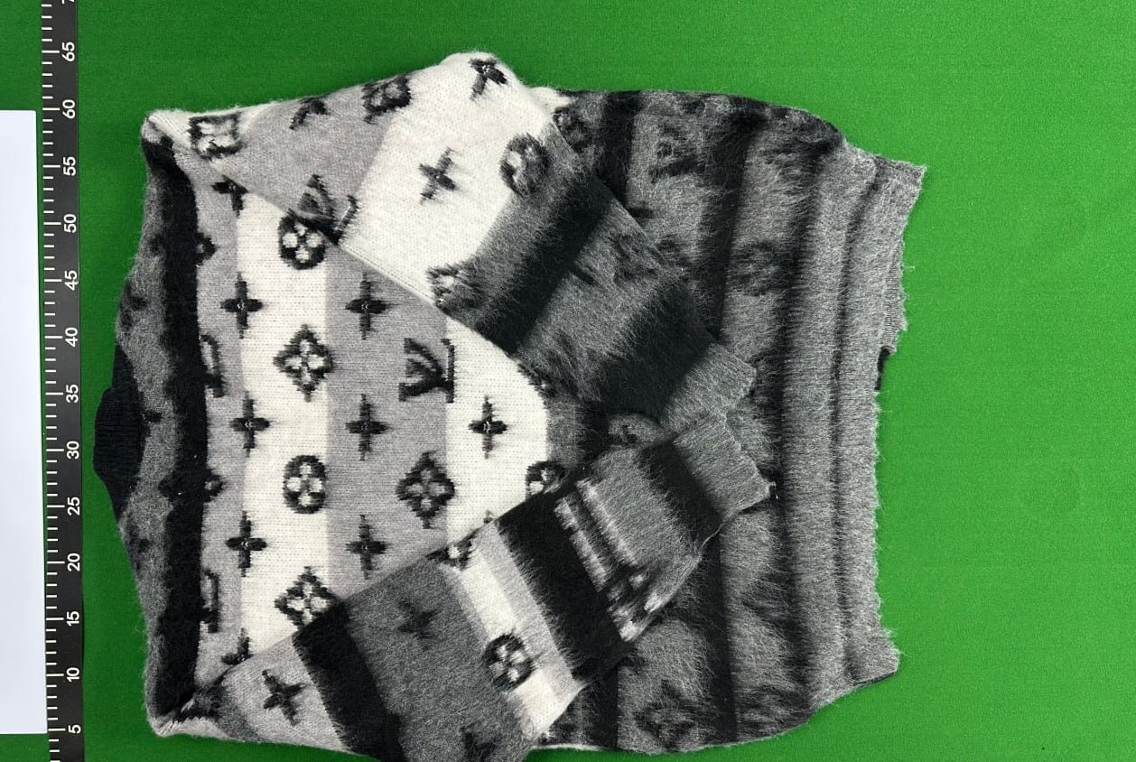 Louis Vuitton Sweater -3