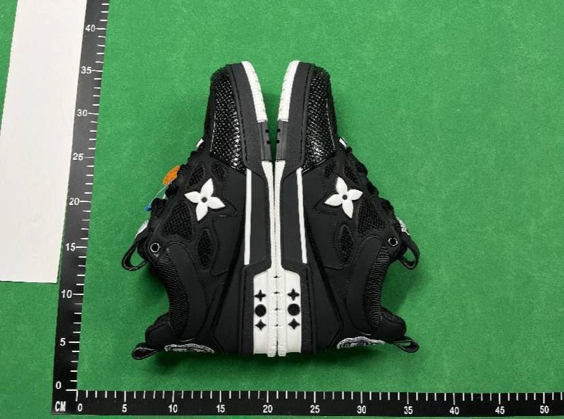 Louis Vuitton LV Trainer Sneakers [20 styles] -3
