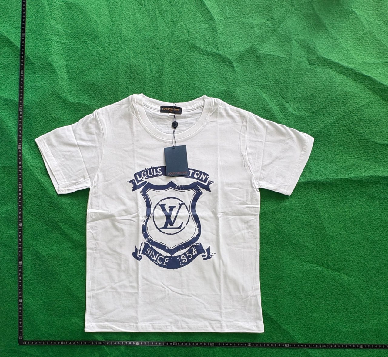 Louis Vuitton Graphic T-Shirt [40 styles] -4