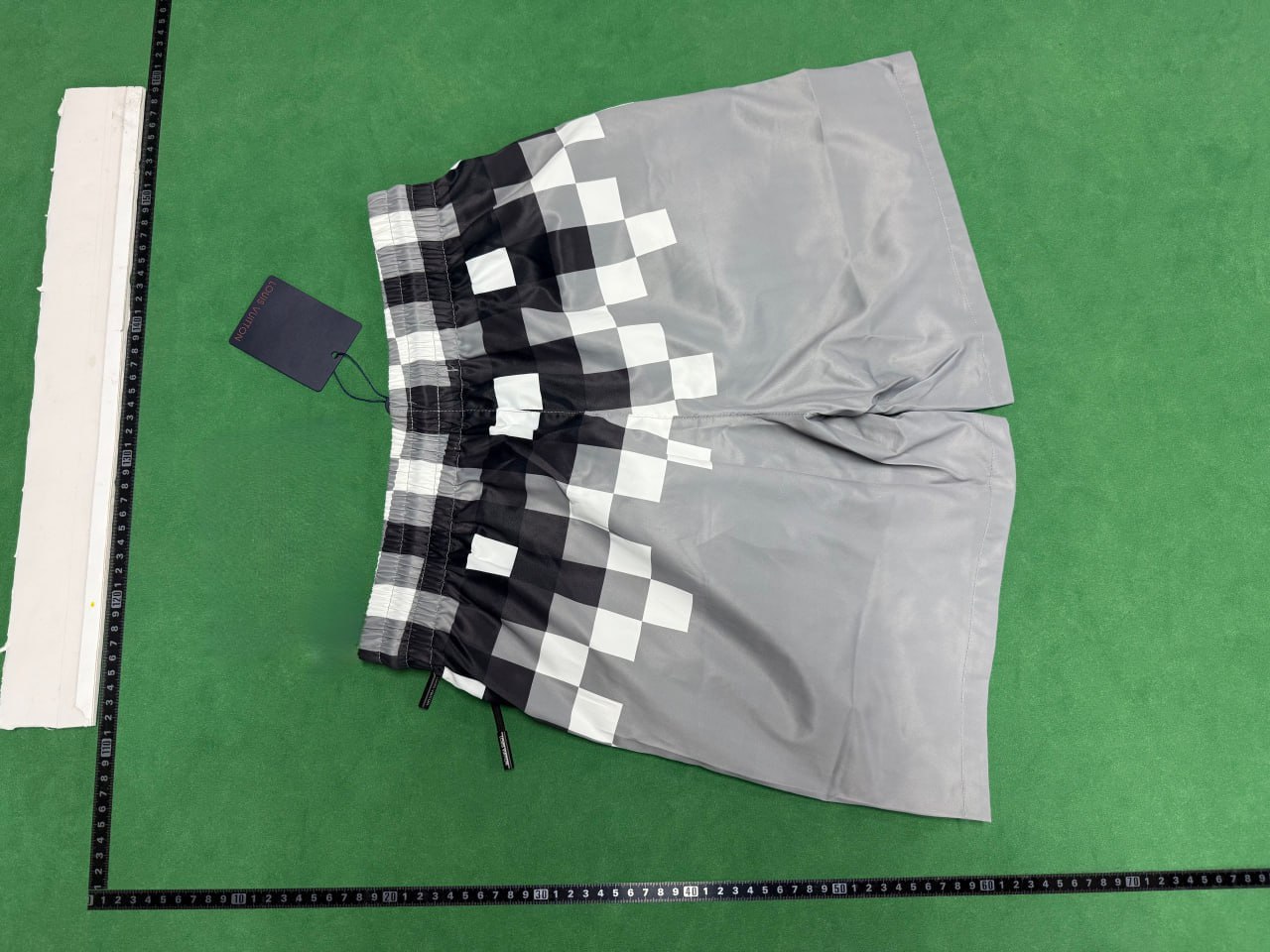 Louis Vuitton Monogram Beach Shorts [40 styles] -3