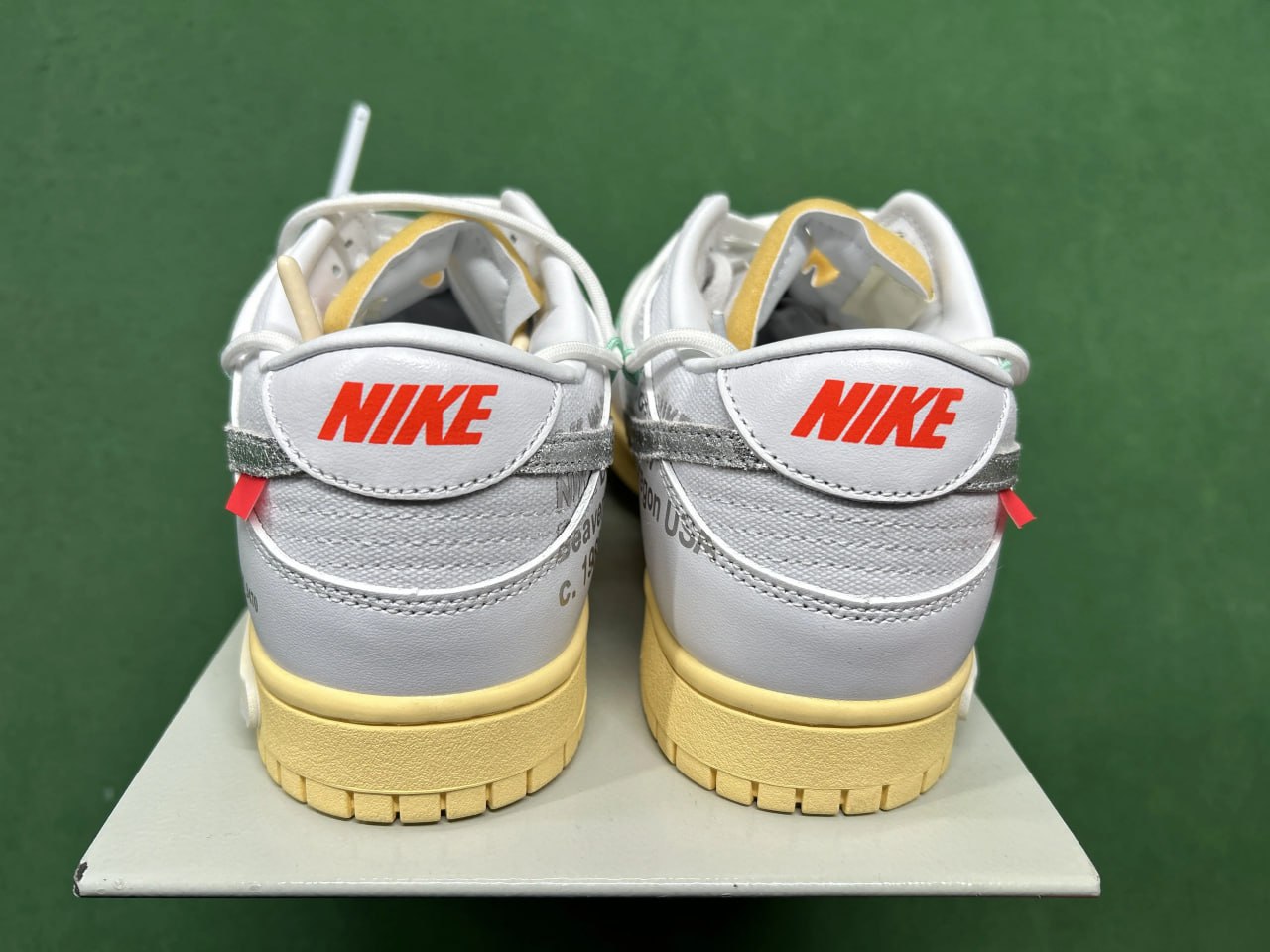 Nike Dunk Low Off-White Sneakers [33 styles] -3