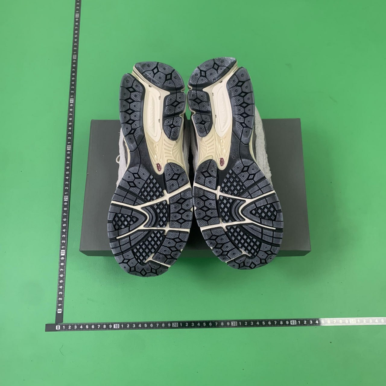 New Balance 2002R Sneakers [13 styles] -4