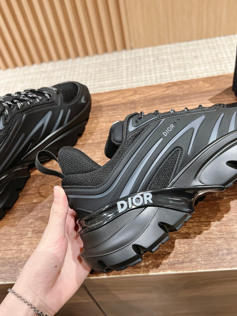 DIOR B32 Sneakers -4