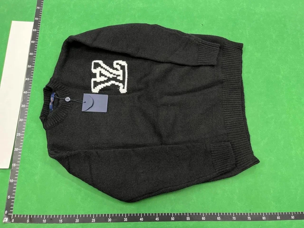 Louis Vuitton Monogram Intarsia Knit Sweater [2 styles] -2