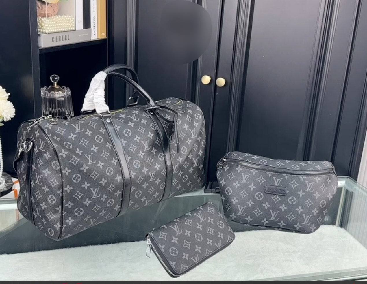 Lv Three-piece -4