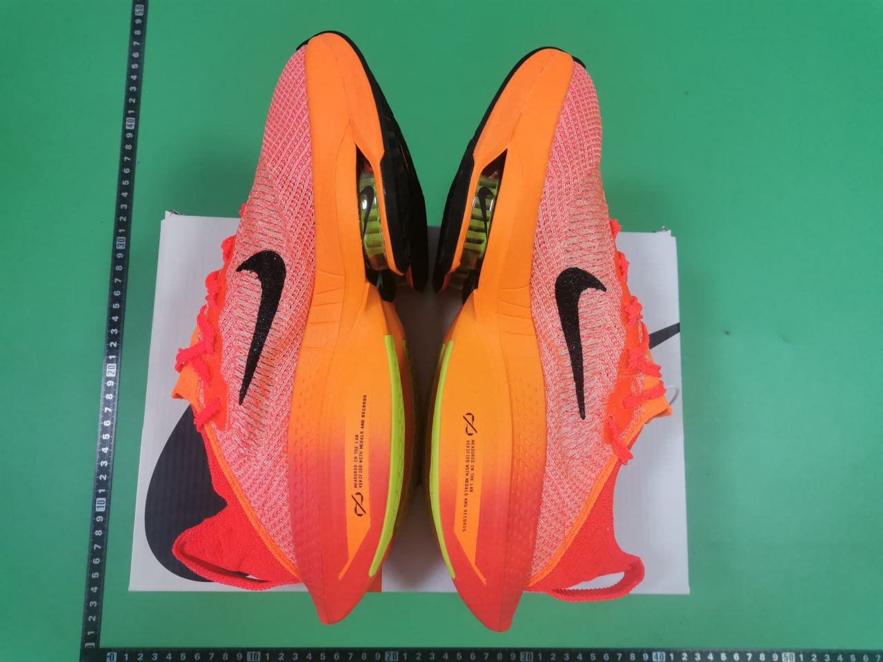 Nike ZoomX Vaporfly 3-Next%2 -2