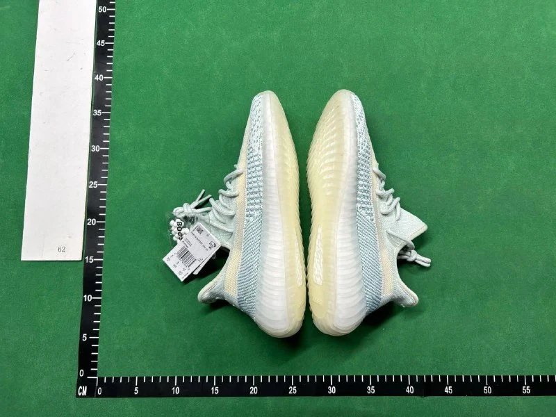  YEEZY 350 -3